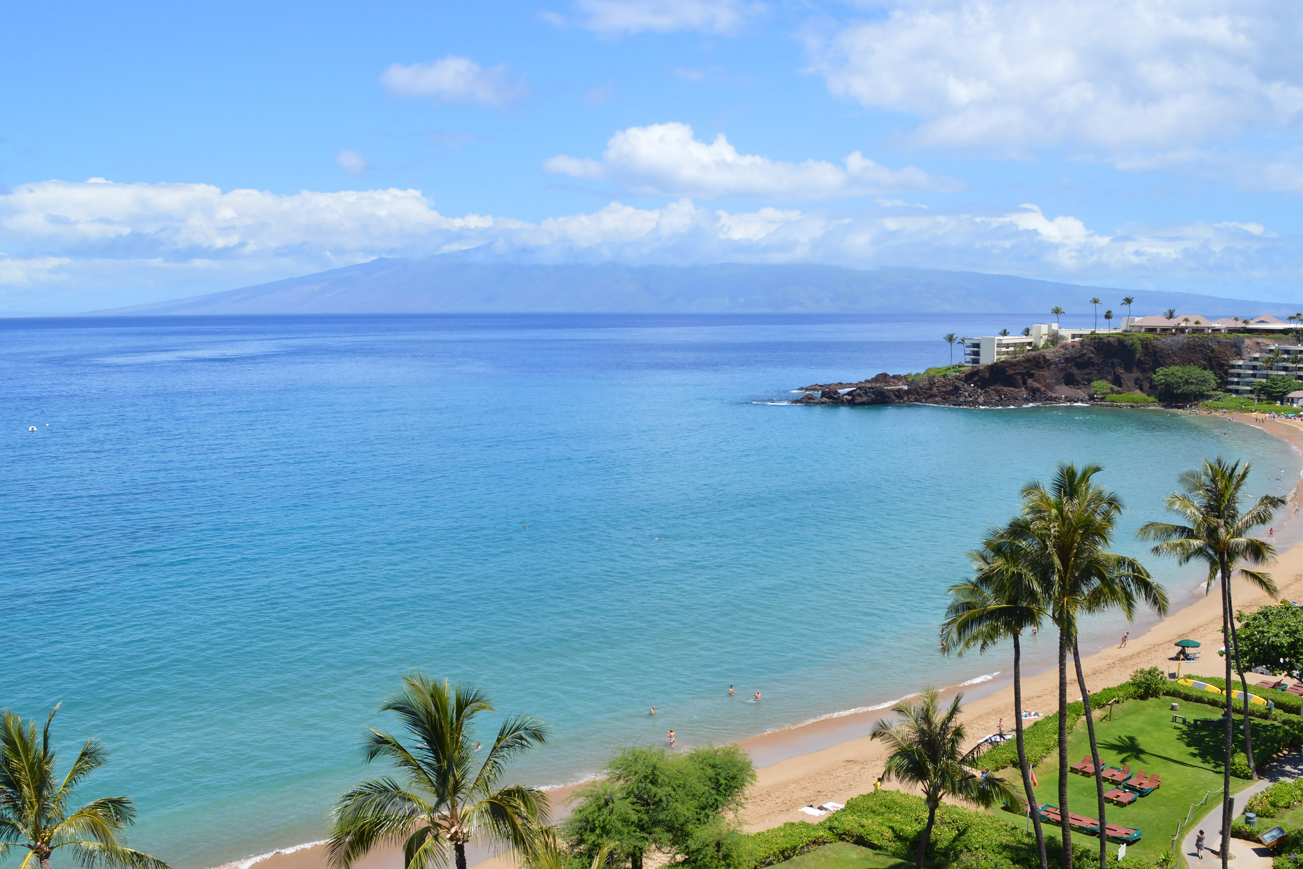 View of Kaanapali Beach and ocean.